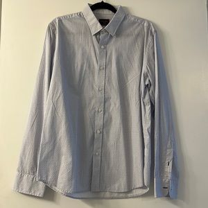 UNTUCKit Large Slim Fit